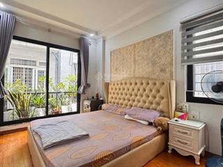 Bán nhà riêng hào nam, gần ga cát linh, lô góc 3 thoáng, ngõ nông, 50m x 5 tầng, 7 phòng ngủ