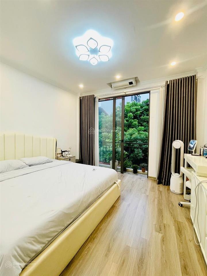 Bán nhà riêng nguyễn phúc lai, đống đa, phân lô cán bộ, ô tô 7 chỗ vào nhà, ngõ thông, 47m x 4t