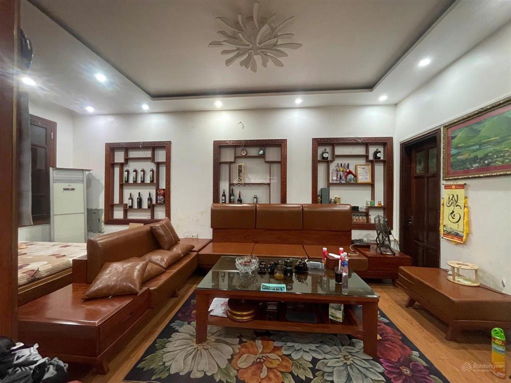 Bán biệt thự khu tây hồ, vĩnh yên. hàng hiếm view hồ  hướng đn