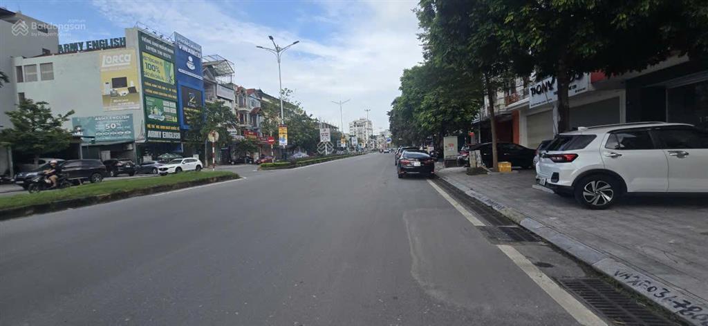 Bán siêu phẩm đất rộng mặt nguyễn tất thành, liên bảo, vĩnh yên. kinh doanh sầm uất.