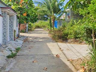 [ góc 3 mặt tiền gần đường nguyễn xiển  ngang lô đất gần 20m ] * chia lô ok, giá  7,950 tỷ