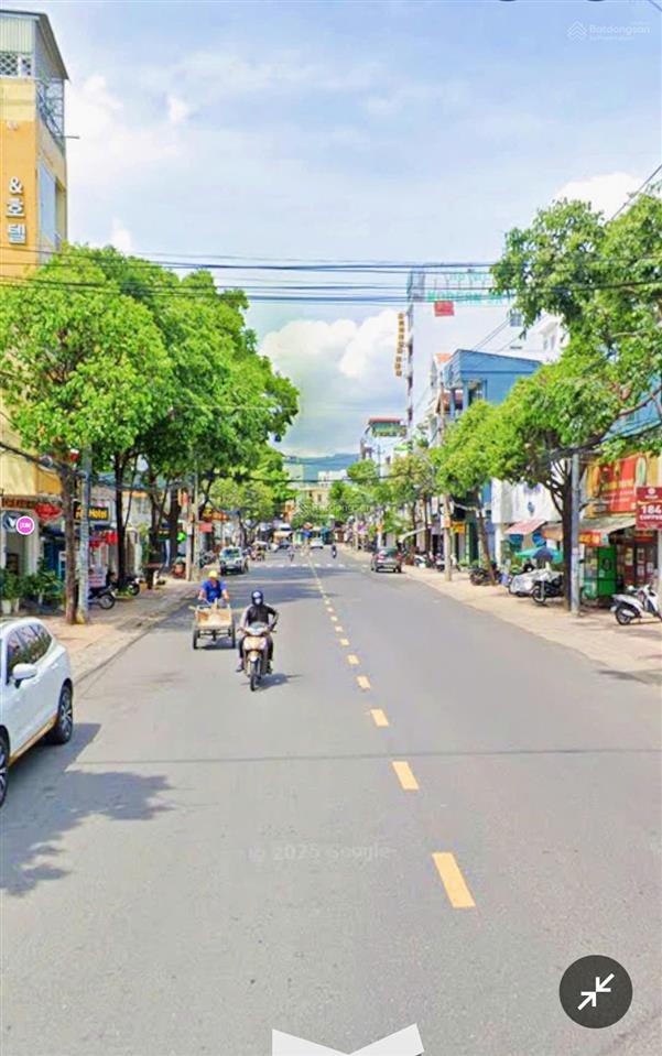 500m² phố tây, 2 mặt tiền trước sau nguyễn thị minh khai, ra biển trần phú 900m. giá 65 tỷ
