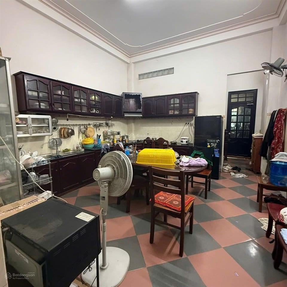 Nhà 3 tầng mặt tiền đoàn trần nghiệp, đi ra biển hòn chồng 300m. nhà giá 13,5 tỷ