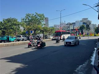 Nhà mặt tiền nguyễn trãi  đối diện nhà thờ núi * cách biển trần phú 800m. giá 38 tỷ