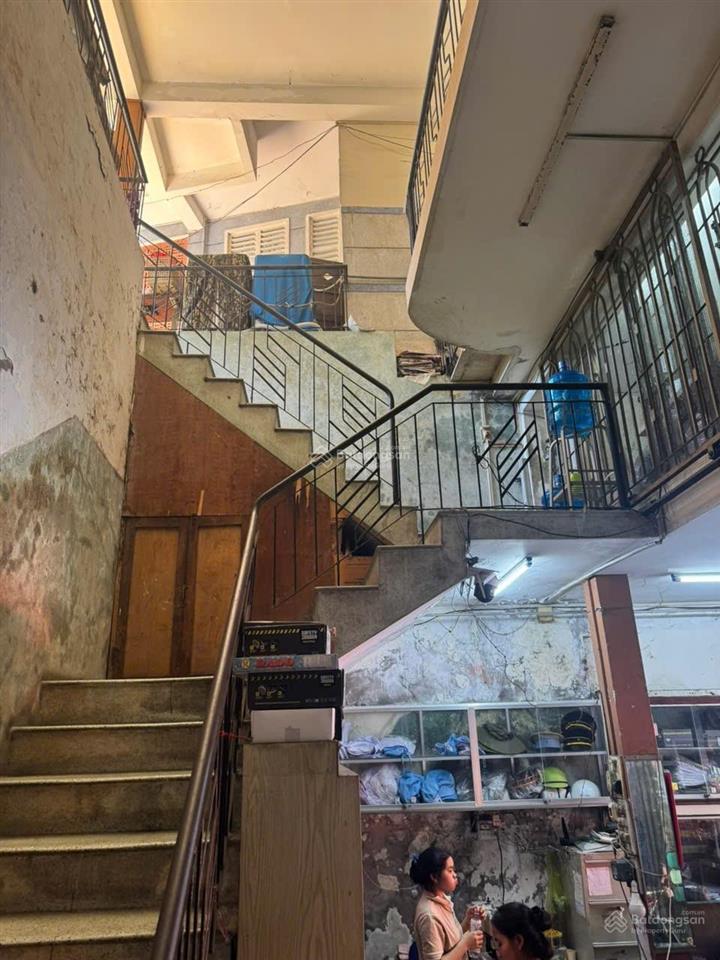 Nhà mặt tiền nguyễn trãi  đối diện nhà thờ núi * cách biển trần phú 800m. giá 38 tỷ