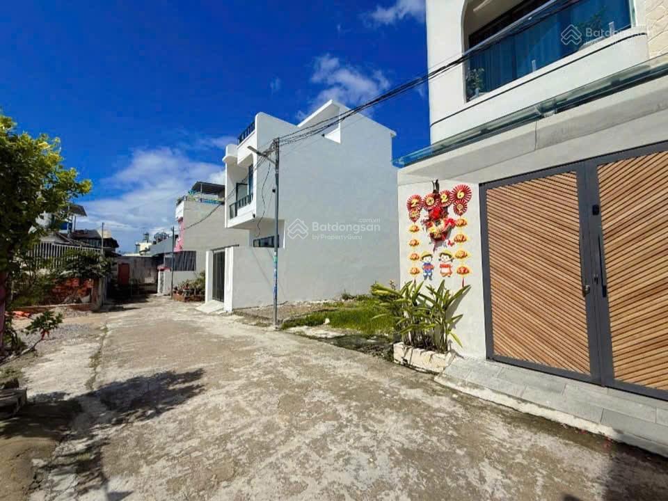 Đất dân nguyễn đức thuận, ô tô vi vu quay đầu. giá 2 tỷ 550 triệu