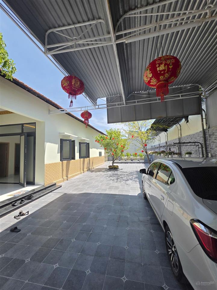 Biệt thự nhà vườn trạm điện, gần mai thị dõng nối dài. đã chia sẵn 3 sổ hồng. giá 6,9 tỷ