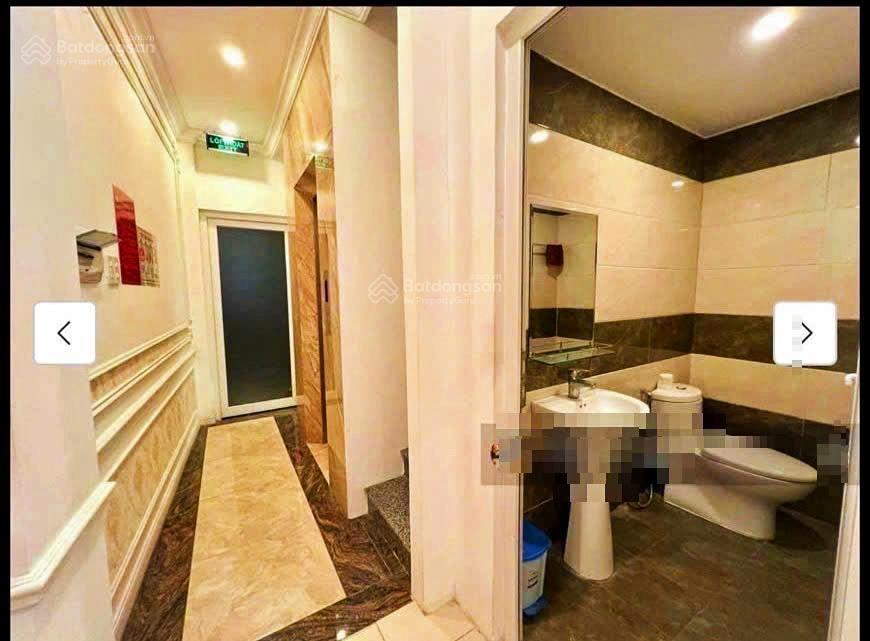 Nhà 4 tầng, ô tô lê thánh tôn cách biển quảng trường trần phú 300m, giá 33 tỷ