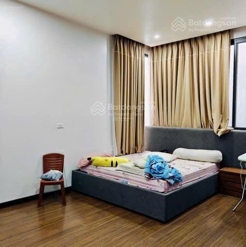 Nhà 3 tầng lê quý đôn  gần lê thánh tôn * vị trí cực đẹp. giá 33 tỷ.