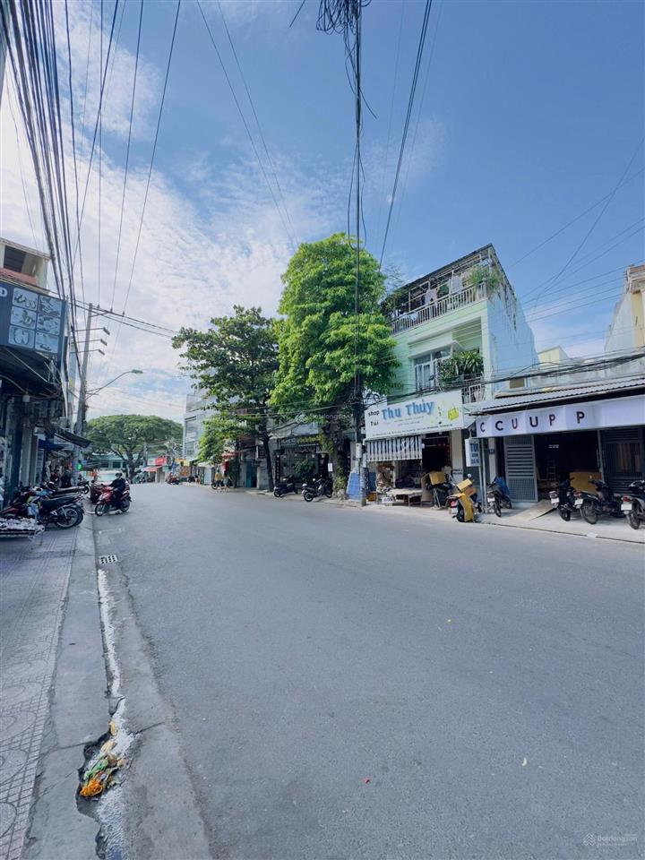 Nhà mặt tiền nguyễn đình chiểu, gần cổng chào đại học nha trang, kd cho thuê khá ok, giá 14 tỷ