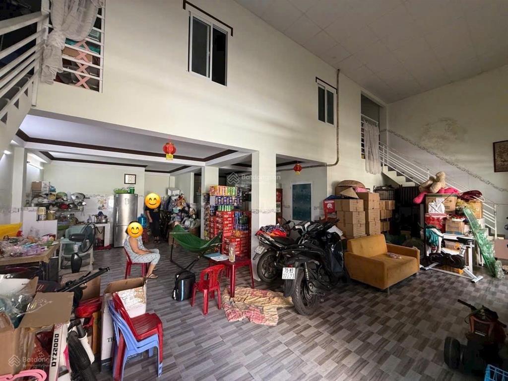 Mặt tiền đoàn thị điểm, ngang 9,6m cách biển trần phú 500m giá 17,5 tỷ