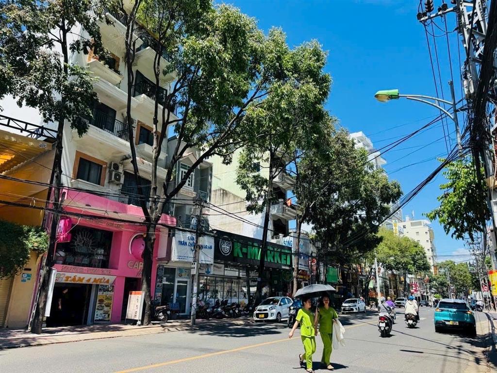 Mặt tiền nguyễn thị minh khai  trung tâm phố hàn tây sẵn dòng tiền cho thuê 64tr/tháng giá  63 tỷ