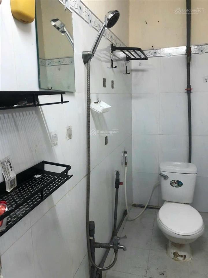 Nhà cấp 4 nguyễn khánh toàn  cách biển hòn chồng  450m  giá  6,9 tỷ