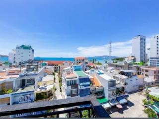 Hotel & căn hộ 6,5 tầng, đường sao biển, cho thu nhập ổn định, cách biển hòn chồng 250m giá 15 tỷ