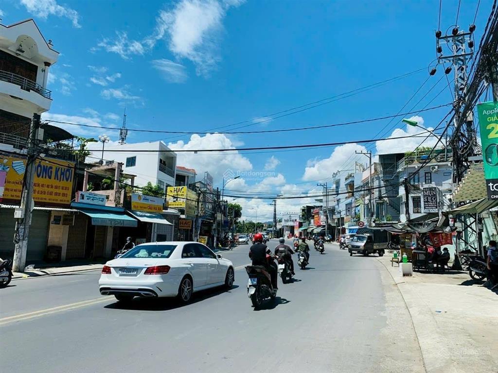Nhà 3 tầng mặt tiền đường 2/4, gần cầu hà ra, ra 200m là champa island. giá 9,8 tỷ