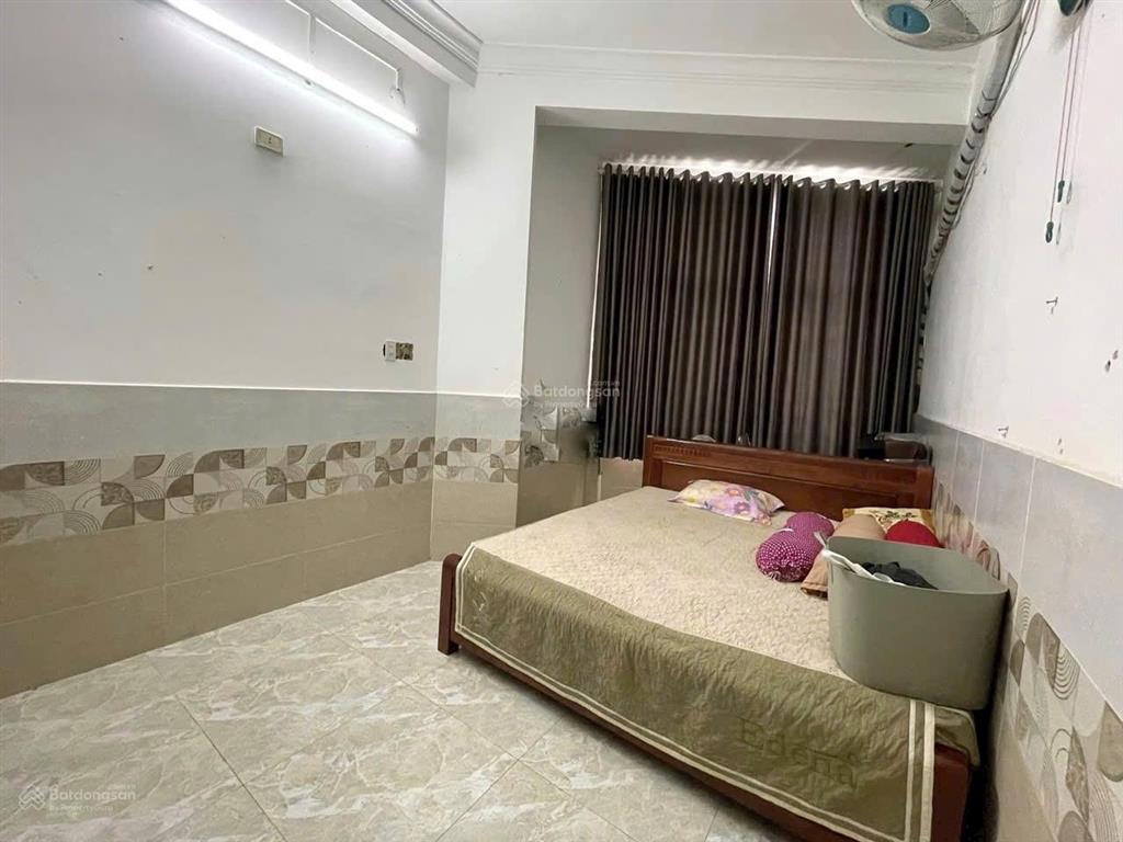 Nhà 3 tầng mặt tiền đường 2/4, gần cầu hà ra, ra 200m là champa island. giá 9,8 tỷ
