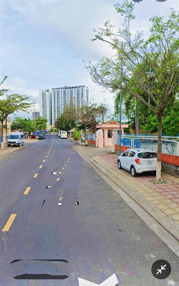 Nhà 3 mặt tiền trường sơn, ngang 7,4m * sẵn dòng tiền cho thuê 10tr/tháng giá 13,5 tỷ