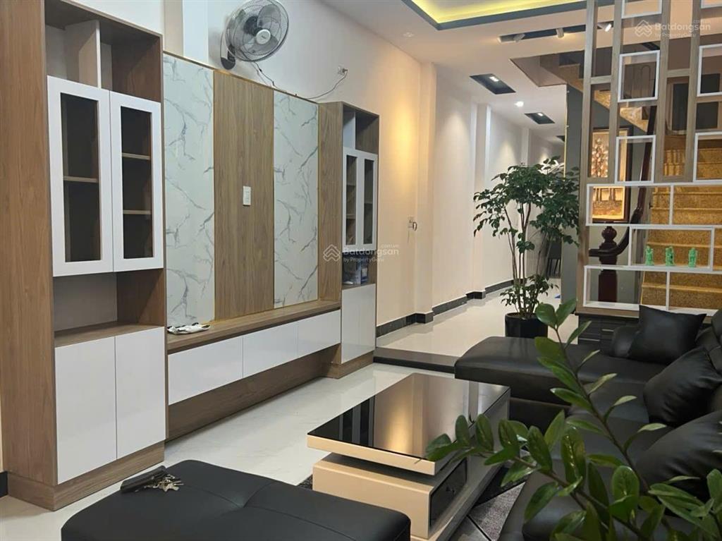 Nhà 3 tầng mê linh, gần nguyễn thị minh khai, cách biển trần phú 600m. giá 13 tỷ