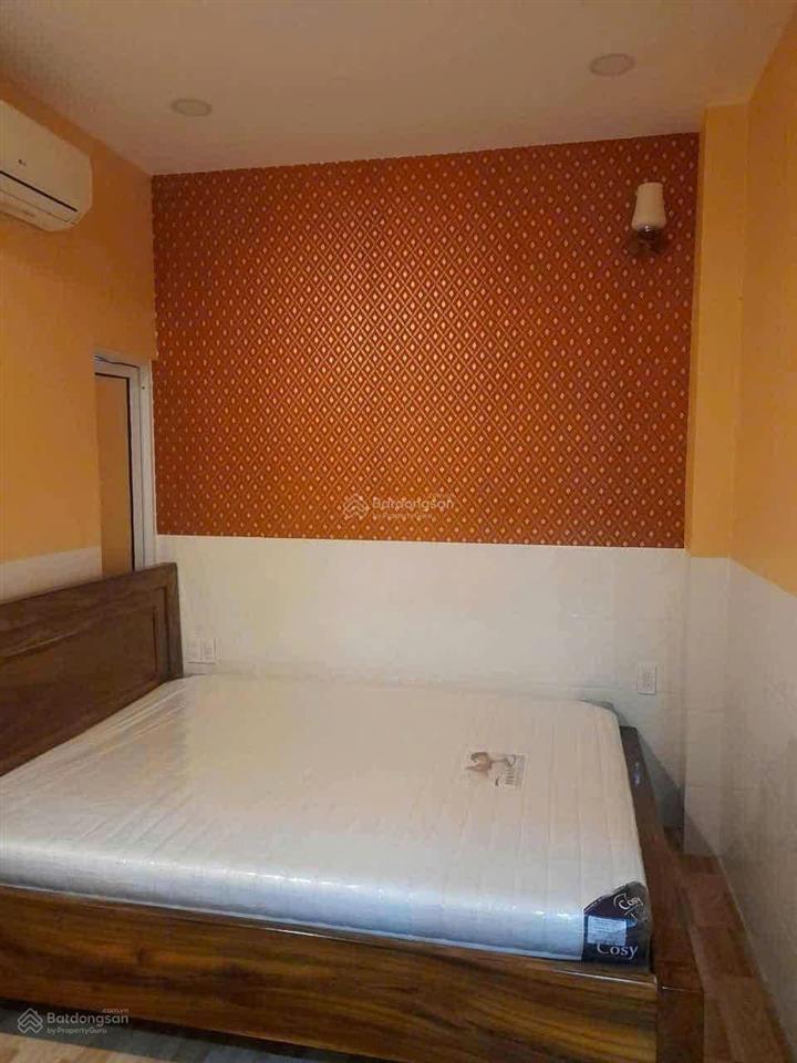 Toà căn hộ 5 tầng có thang máy  hẻm ô tô thông hùng vương cách biển trần phú  220m giá  12 tỷ