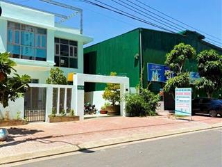 Biệt thự trần quang diệu, ngang 12m * cách biển hòn chồng 1,4km giá 16,1 tỷ