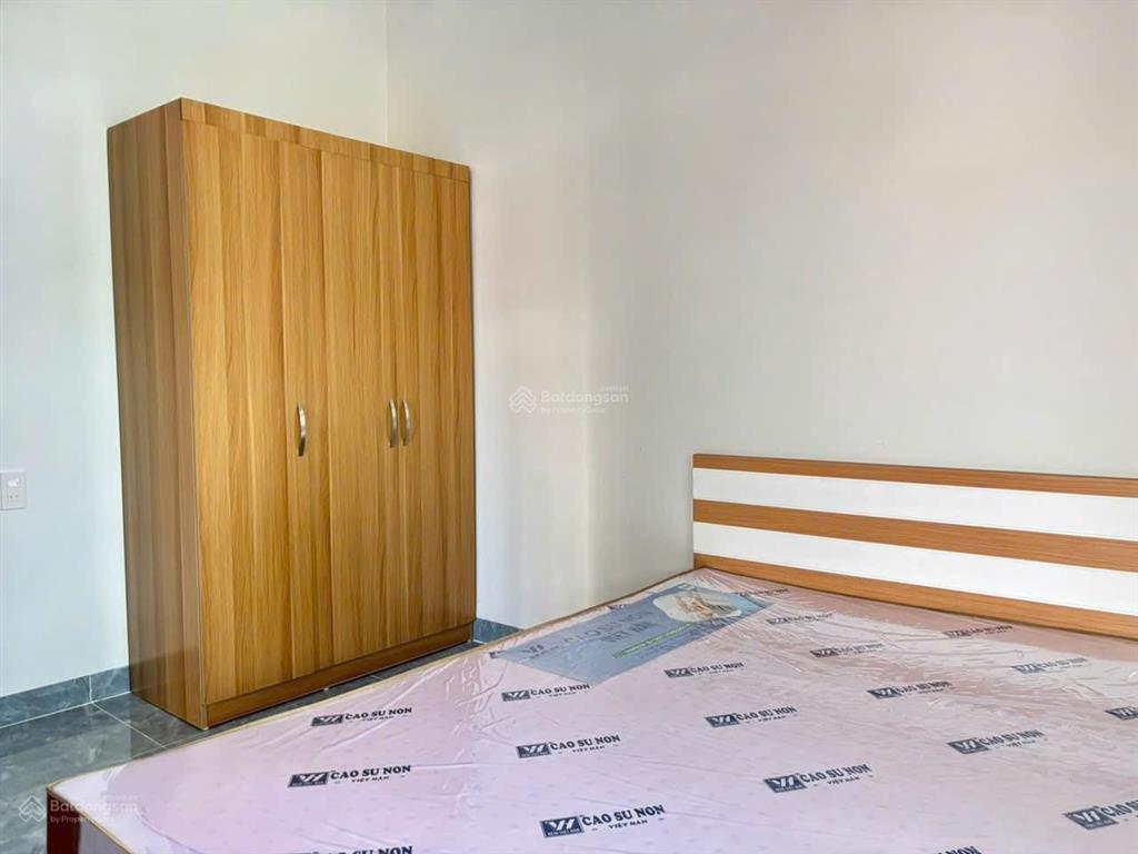 Nhà góc 3 mặt tiền ô tô  đường nguyễn khắc viện, giá  8 tỷ