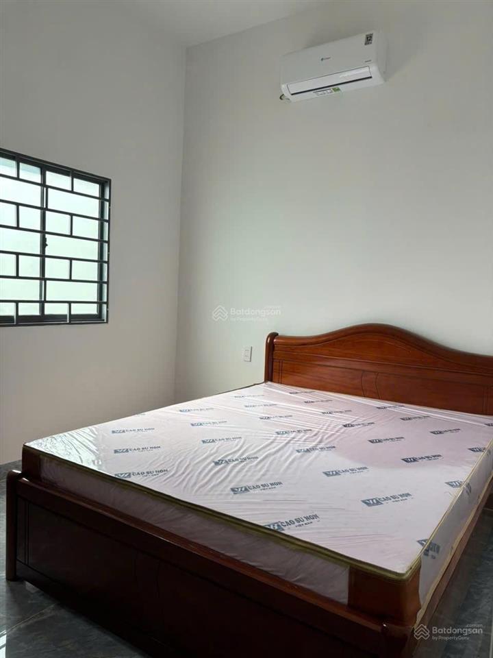 Nhà góc 3 mặt tiền ô tô  đường nguyễn khắc viện, giá  8 tỷ