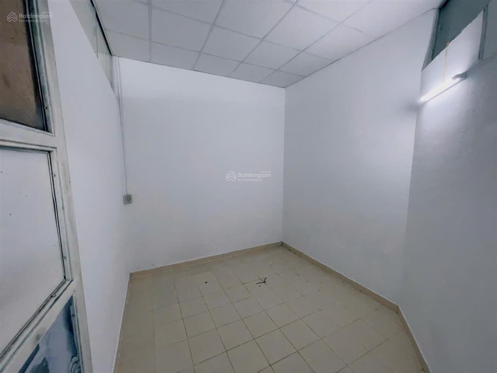 Nhà new hoà trung, ngang 6,2m. cách biển 1,2km. giá 2,860 tỷ