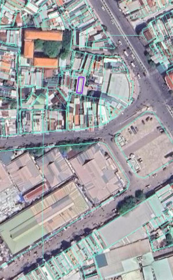 Nhà 4 tầng  sát trường tiểu học vĩnh hải ra biển hòn chồng 800m giá 8,6 tỷ