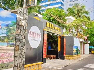 Sát biển hòn chồng, hẻm thông ô tô đường đường đặng tất, giá  95 tỷ, cần chủ mới