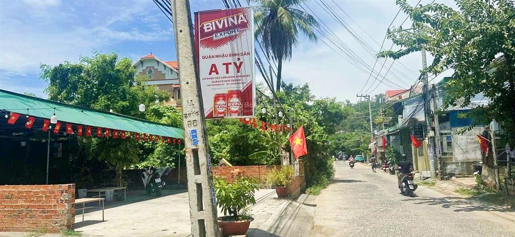 Góc 2 mặt tiền đường ngô đến, ngang 9,5m & 24m. cách suối khoáng nóng tháp bà 300m, giá 7,2 tỷ