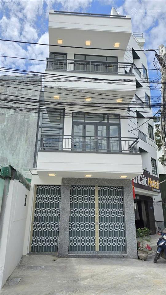 [ nhà góc 3 tầng  ngay vòng xoay lê hồng phong giao đường số 13 ]  giá 15,5 tỷ