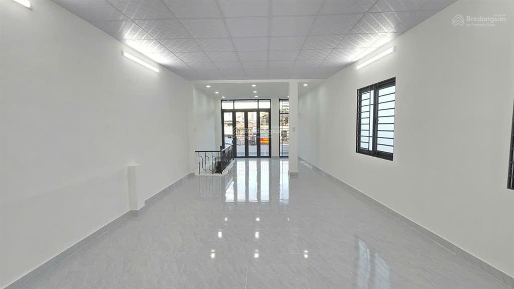 [ nhà góc 3 tầng  ngay vòng xoay lê hồng phong giao đường số 13 ]  giá 15,5 tỷ