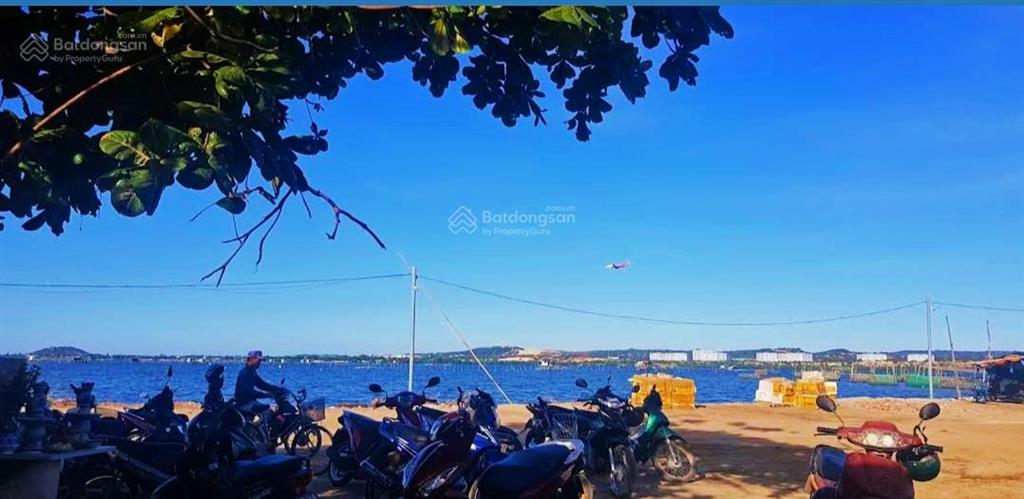 Mảnh đất nhỏ khu làng chài  gần biển vịnh cam ranh ( sát đường nguyễn văn trỗi ) giá  1,150 tỷ