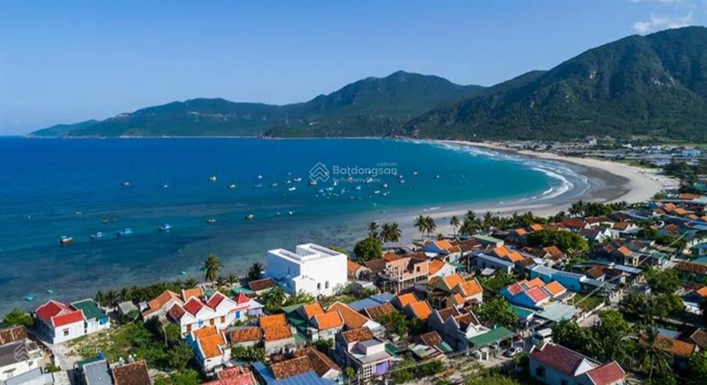 [ mặt biển dài 20m, ninh phước  góc 2 mặt tiền đường ] * ô tô vi vu giá 12,9 tỷ