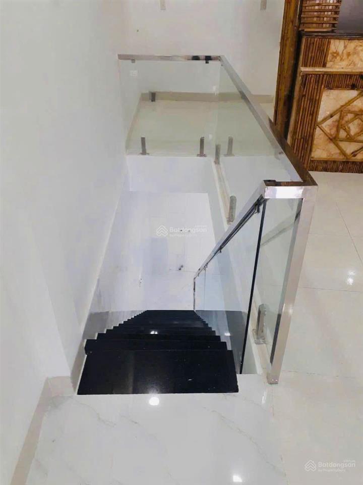 Nhà 2 tầng new, sát trạm đăng kiểm, đường đặng minh khiêm * đường ô tô rộng 10m giá 4,850 tỷ
