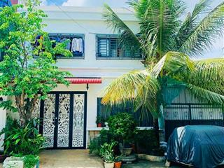 Nhà 2 tầng new, sát trạm đăng kiểm * đường ô tô rộng 10m thuê 5,5tr/ tháng giá  4,850 tỷ