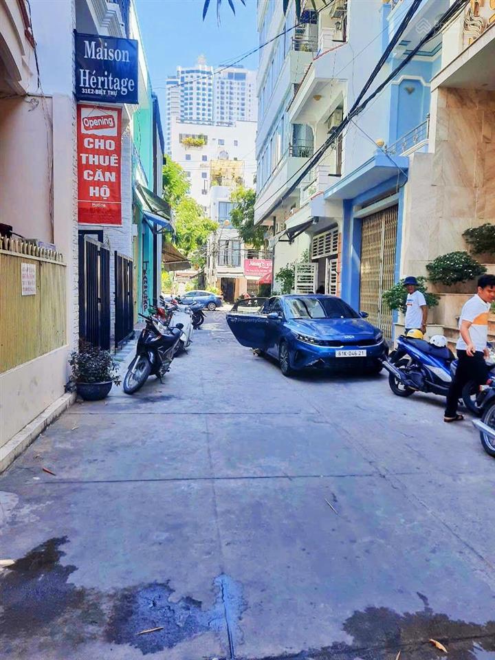 Nhà đường biệt thự, hẻm ô tô thông * cách biển trần phú 400m giá 9,2 tỷ (bớt lộc)