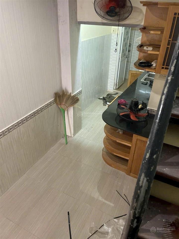 Nhà 2 tầng đường nguyễn hữu huân, gần ngô đức kế (vị trí kd ok)  giá 3 tỷ