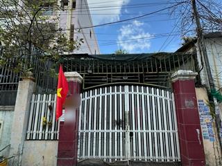 Nhà cấp 4, đường ô tô ba làng  gần mường thanh ba làng * cách biển 200m. giá 9,6 tỷ