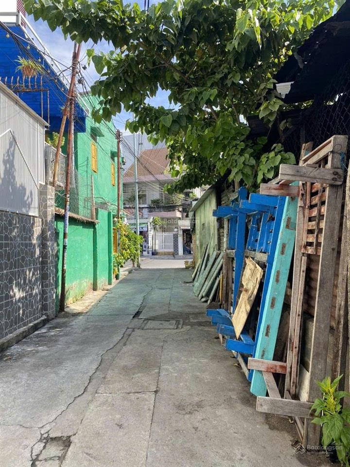 [ nhà 2 tầng đặng tất   hẻm ô tô ]  cách biển hòn chồng 300m. giá  9,2 tỷ