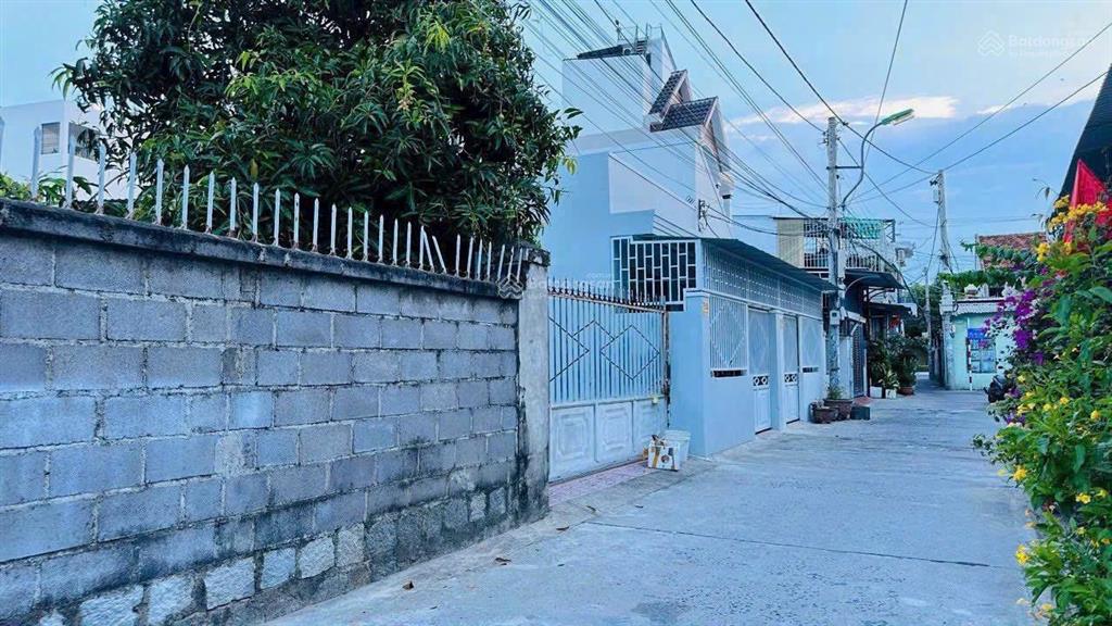 Đất khu tập thể nhà máy z753  4,868 tỷ * cách biển 2,5km