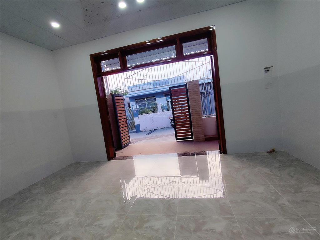 Nhà mới, hẻm đặng minh khiêm, ngang 5,2m. giá 4,5 tỷ