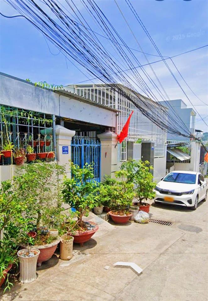 Nhà mới, hẻm đặng minh khiêm, ngang 5,2m. giá 4,5 tỷ