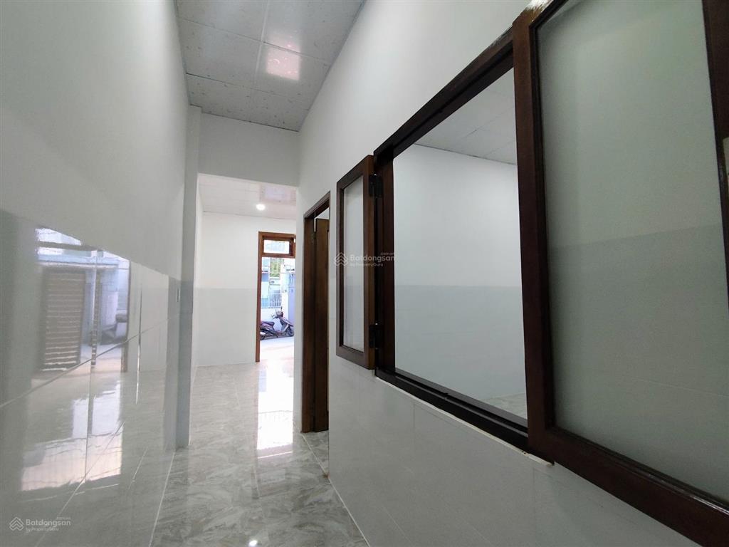 Nhà mới, hẻm đặng minh khiêm, ngang 5,2m. giá 4,5 tỷ