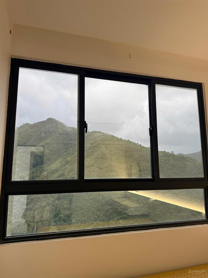 Sổ hồng lâu dài, căn hộ mường thanh ba làng 3,680 tỷ. tầng 23 view núi cô tiên
