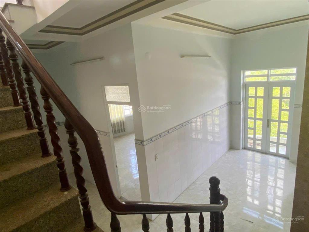 Nhà 3 tầng mặt tiền tháp bà, cách biển trần phú 300m, giá 25 tỷ