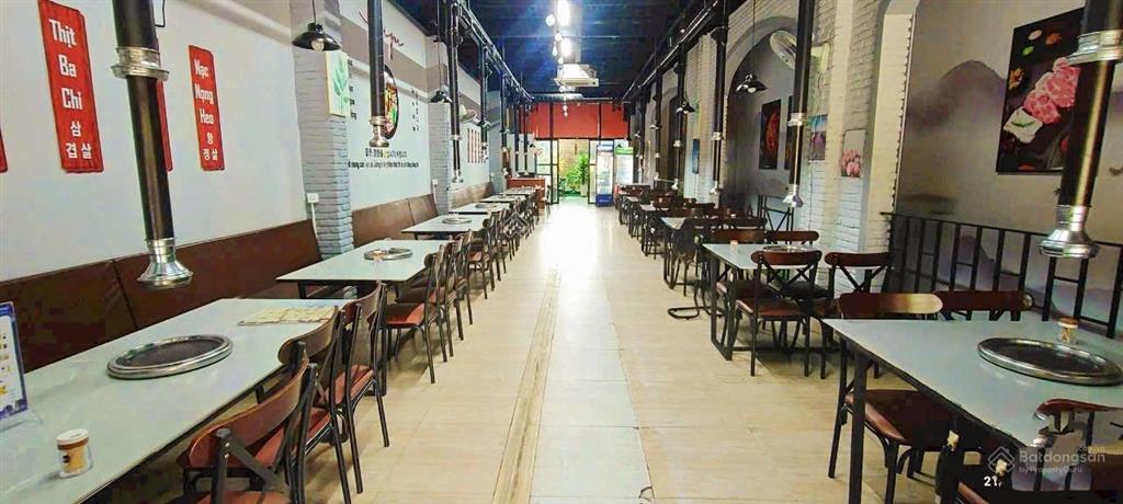 Mặt tiền đường hòn chồng, cách biển hòn chồng 280m * hiện đang kinh doanh * giá 35 tỷ