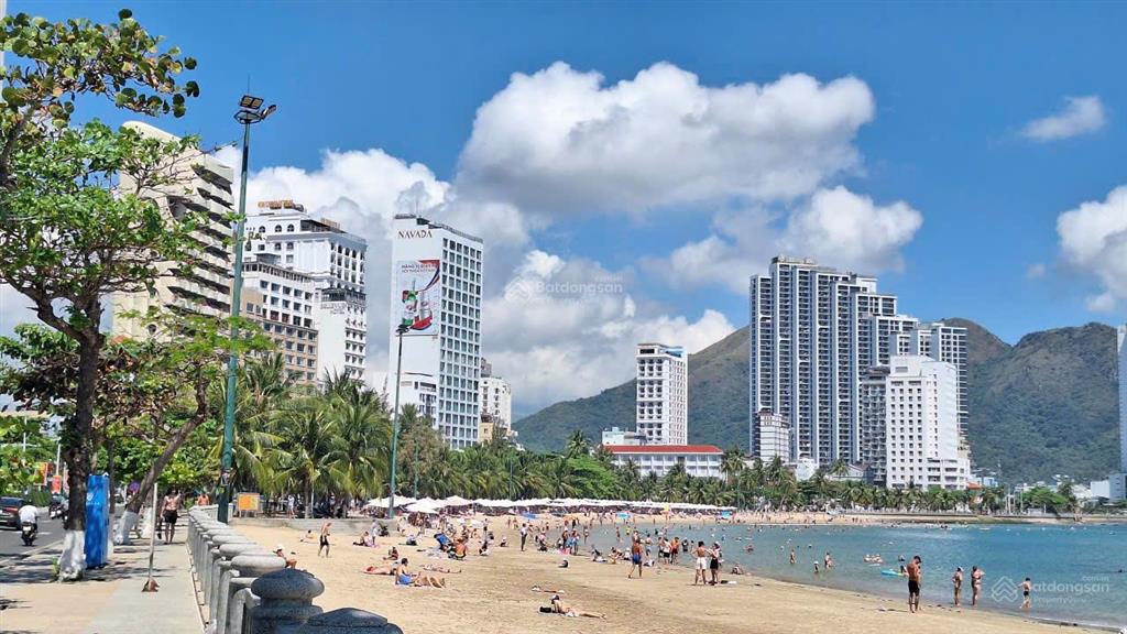 Nhà 1 trệt, 1 gác lửng ô tô tải nhỏ đoàn trần nghiệp. giá 6,8 tỷ