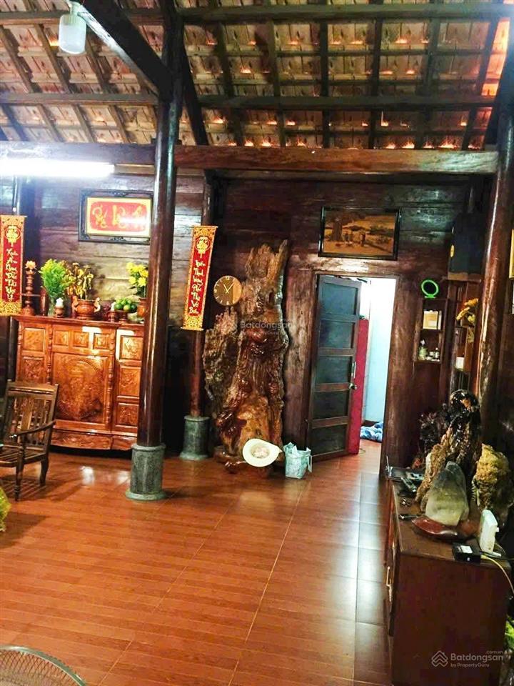 Nhà vườn tựa núi ba làng  sẵn nhà gỗ & ao cá. giá 11 tỷ