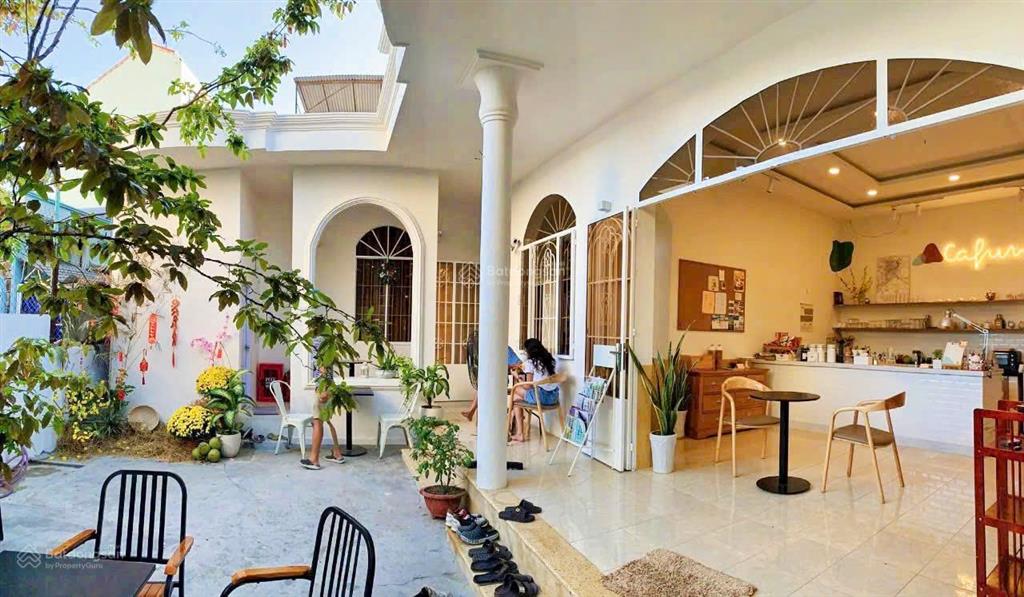 Nhà sân vườn hẻm ô tô bắc sơn, cách biển hòn chồng 450m  12 tỷ